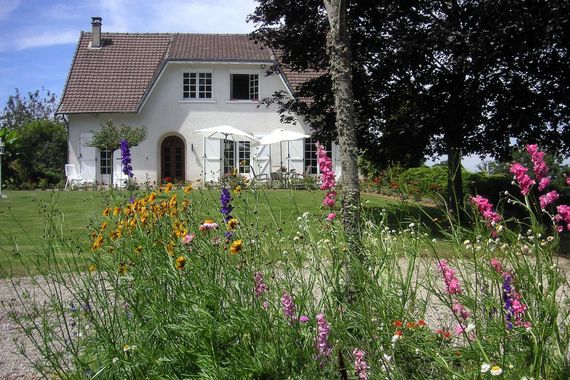 Einzigartiges Haus im Grünen